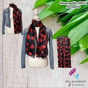 Like new - Stylish satin chiffon - chic elegant